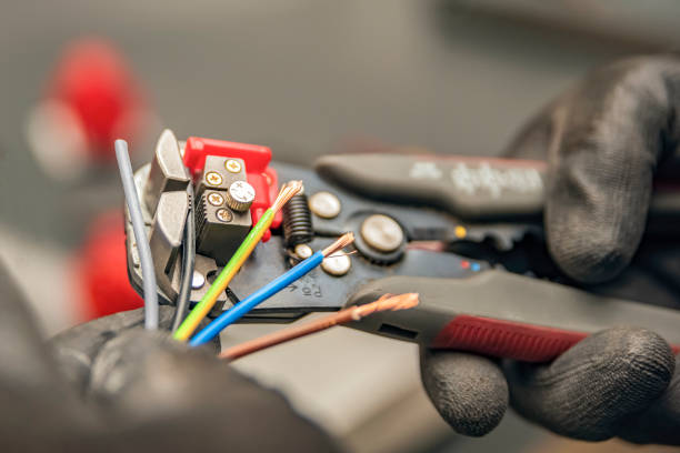 Best Emergency Electrician Near Me  in Hillsbo, OR